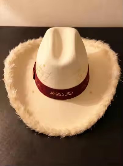 Gelillo's Hat – trasera